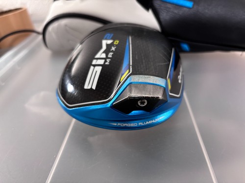 TaylorMade SIM 2 Max D 10.5° 1W Driver Head Only RH w/cover - Picture 4 of 10