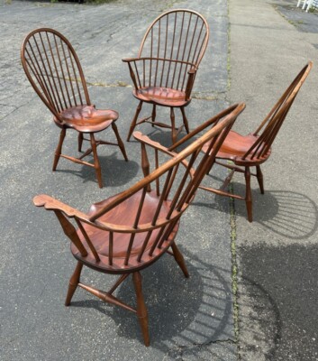 Set Dimes bow back Windsor dining chairs arms and sides bamboo  legs
