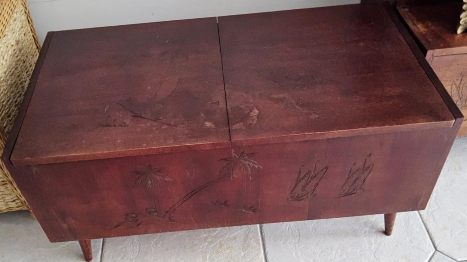 Picture 4 of 5