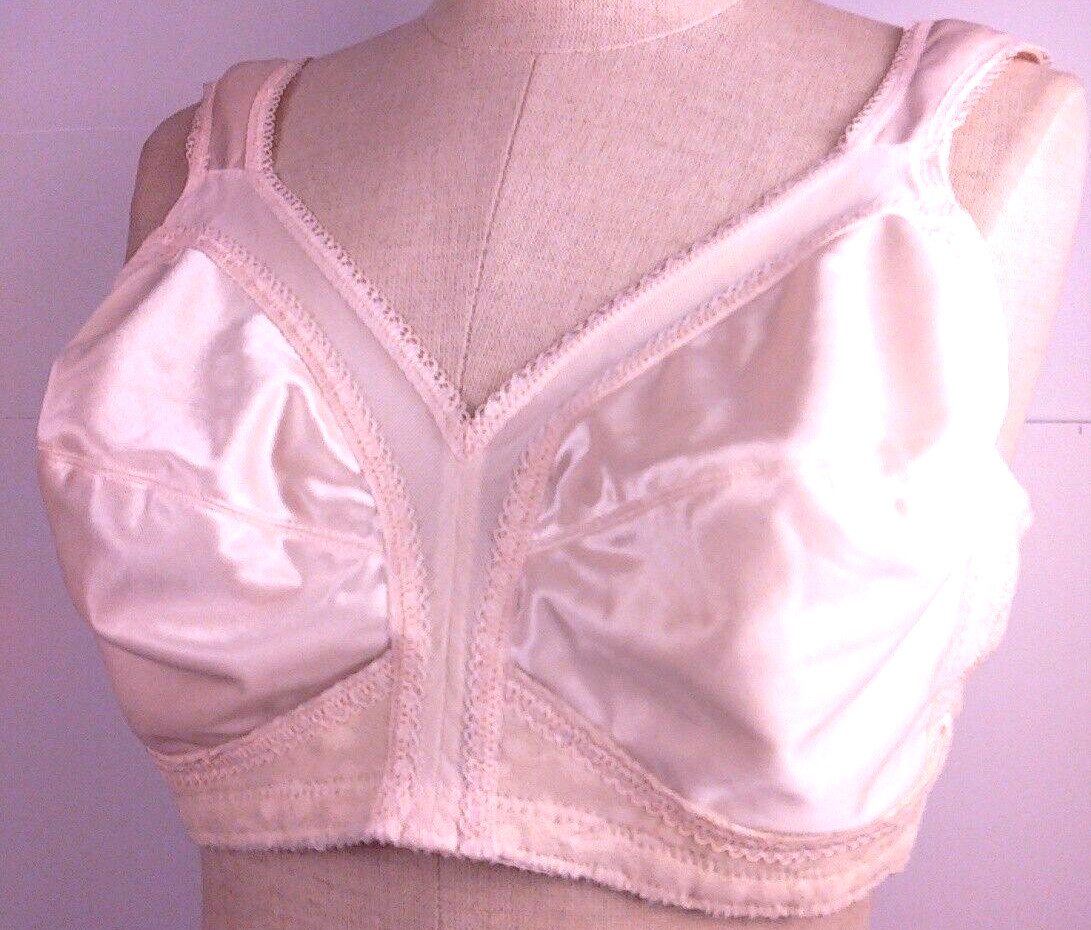 Underscore Beige Polyester Wireless T Shirt Bra S… - image 9