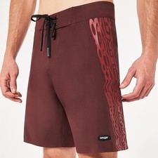 OAKLEY QUIVER RC 19" Men's Boardshorts - Grenache - Size 36 - NWT LAST ONE LEFT