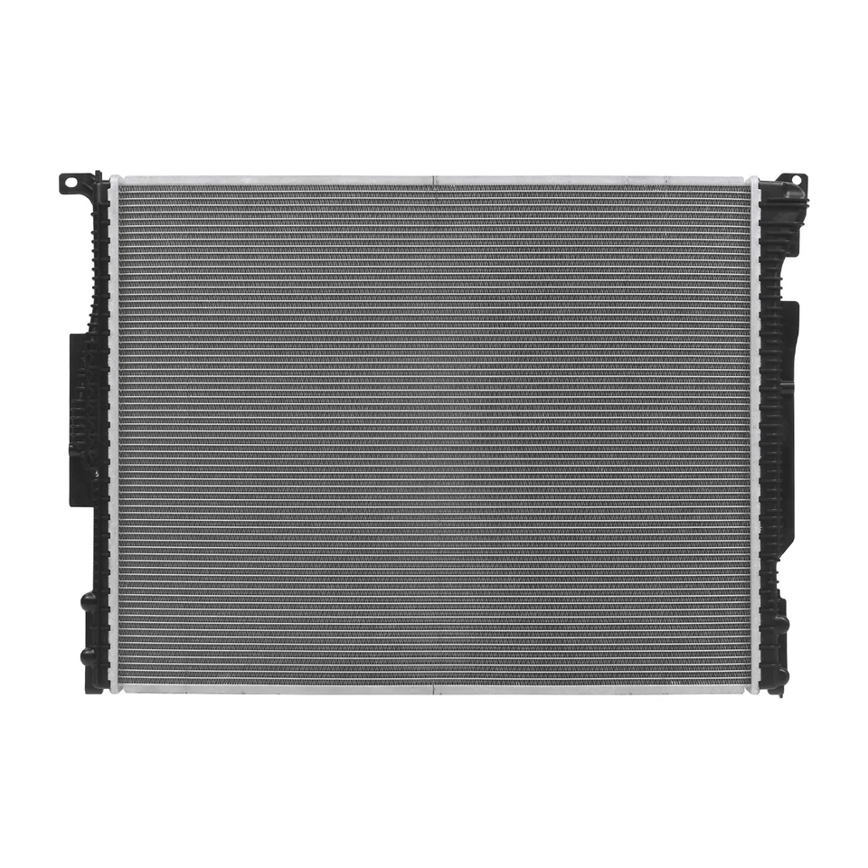 Radiator for 2017-2021 BMW 230i 230i xDrive 430i 330e 330i M240i 330i GT xDrive Foto 2 de 4