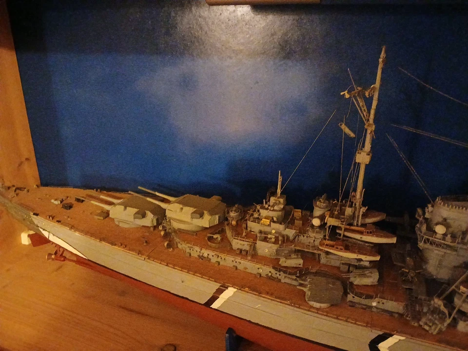 Schlachtschiff Die Bismarck Modelle - Bild 3 von 4