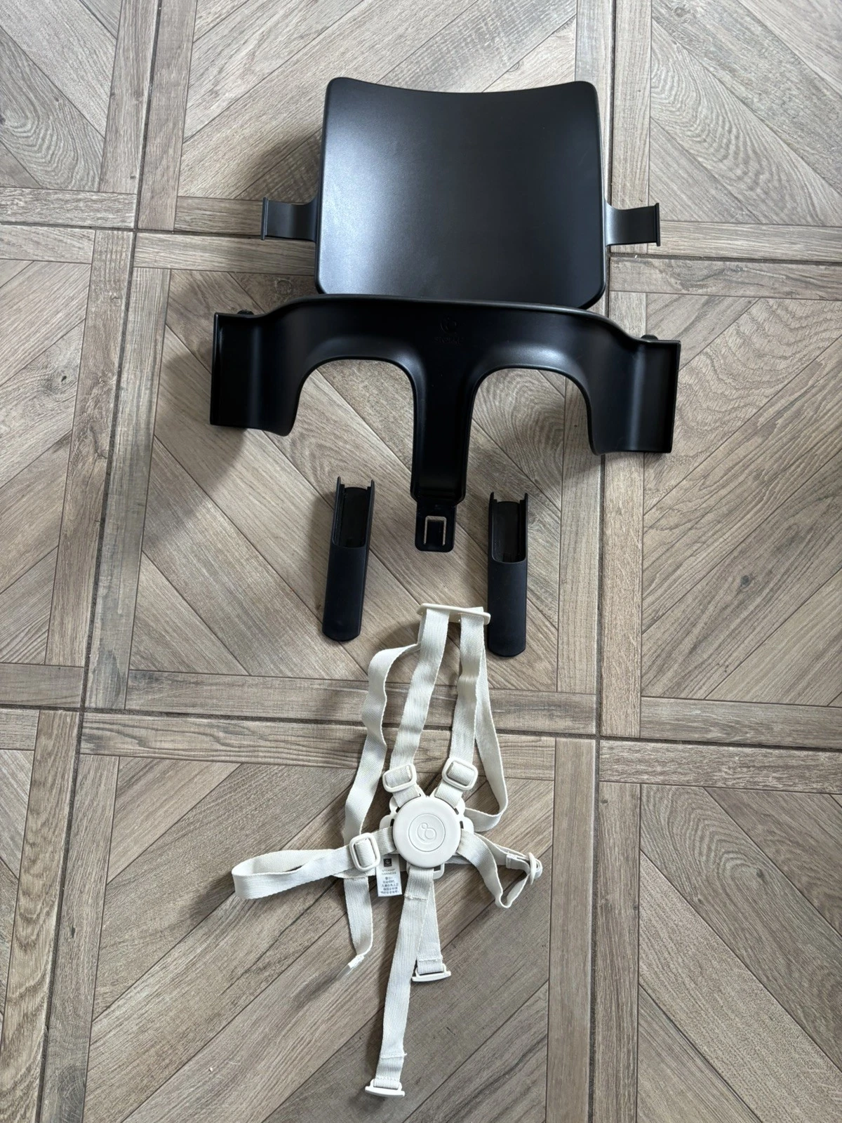 Tripp Trapp Baby Set Black Set2 plus Harness /Latest Model
Opens in a new window or tab