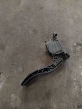 Mercedes-Benz Vito Viano W639 2012 Diesel Gaspedal A9063000304 OZE2952