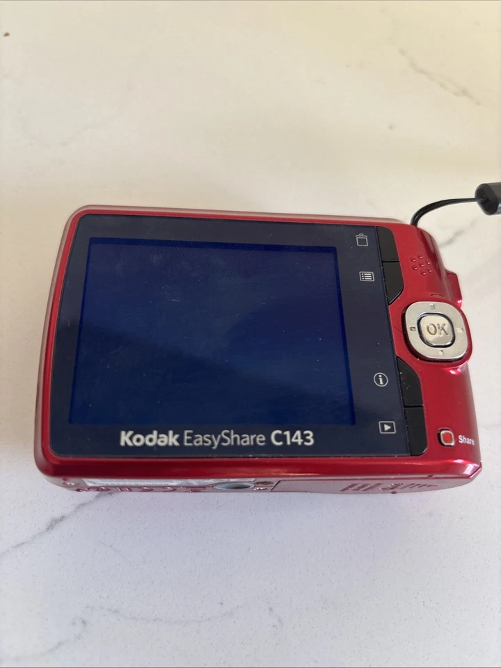 Kodak EasyShare C143 12.0MP Digital Camera - Red - NO POWER Comes W/memory Card - Image 3 of 4