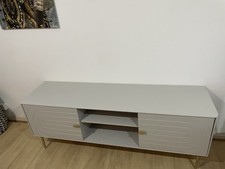 Modern IKEA Tv Stand