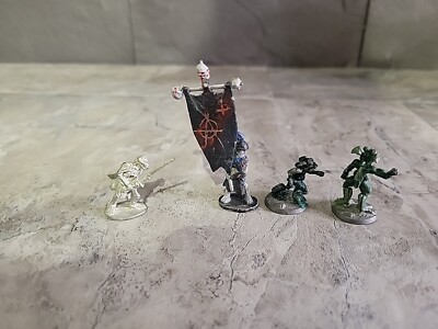 Warhammer 40k Marine Captain Lot Of Metal Figures 1990s