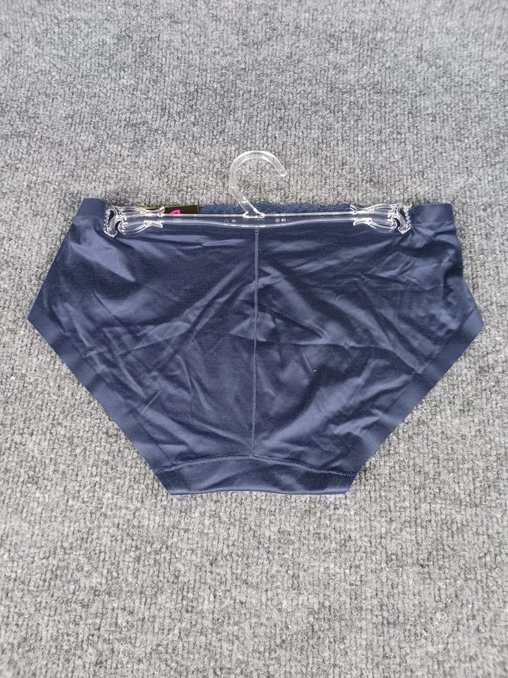 PACK DE 4 LOTE MIXTO MAIDENFORM HIPSTER (2), ENCAJE HIPSTER Y HIPSTER CHEEKIES MEDIANO 6 Foto 4 de 4