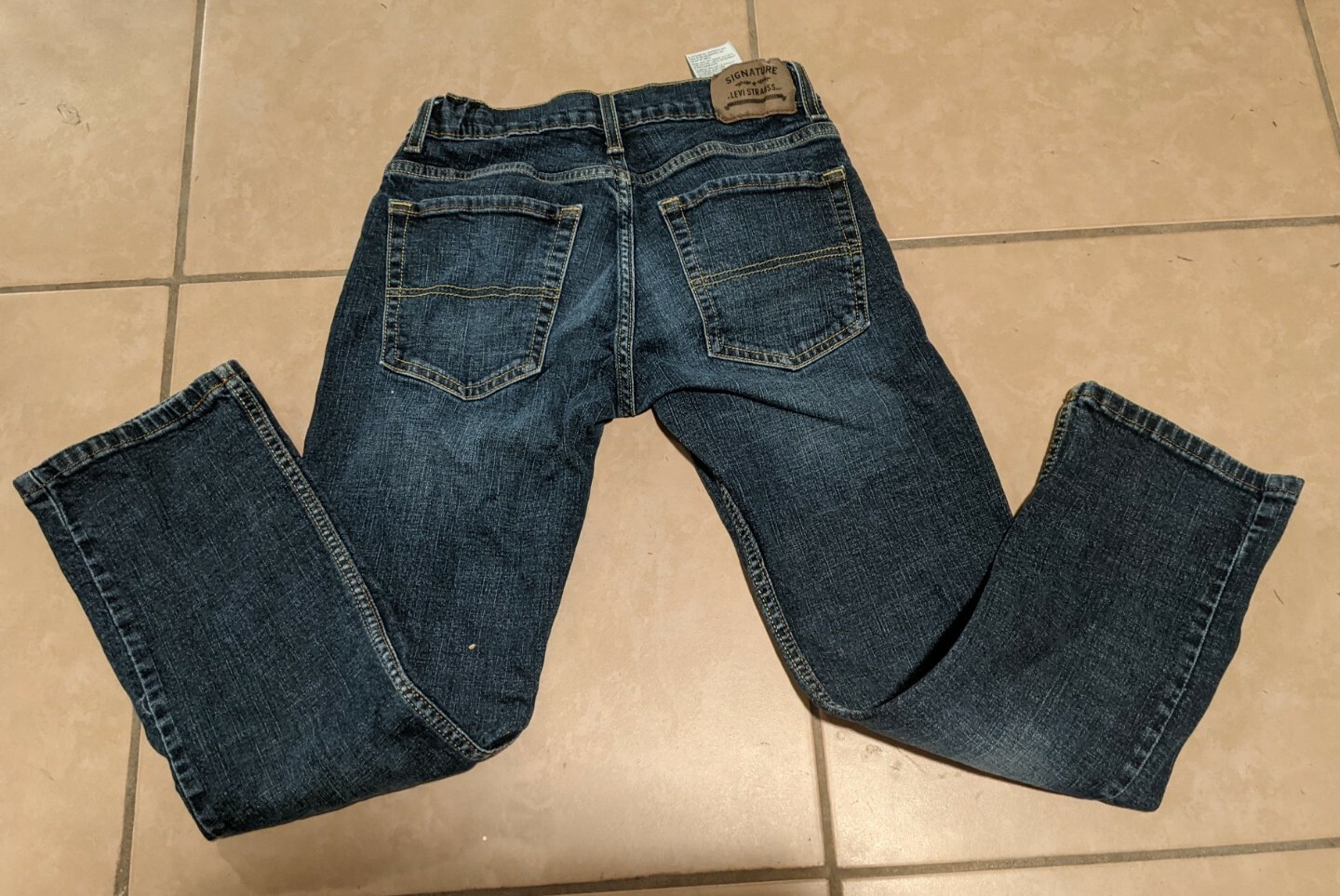 LEVI SIGNATURE 567 ATHLETIC BOYS JEANS SIZE 12 Regul… Gem