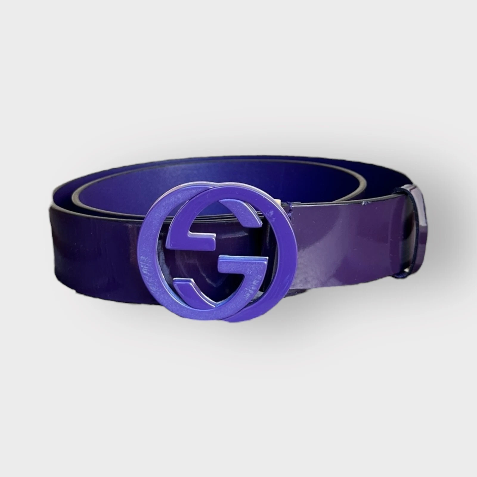 Authentique ceinture Gucci cuir verni violet boucle G imbriquée taille 95/38