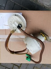 Original Audi A4 B5 1.8 Kraftstoffpumpe Audi A4 B5 8D0201319