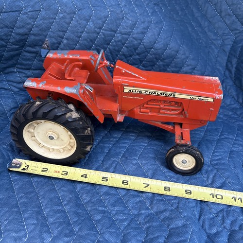 ERTL 1/16 ALLIS CHALMERS ONE NINETY WITH REAR DIE CAST METAL WHEELS