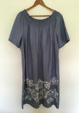 Talbots Chambray On Or Off Shoulder Dress 16 Embroidered Floral Smocked $159.00