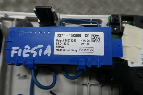 2019 FORD FIESTA ROOF INTERIOR LIGHT DS7T15K609CC REF10410 - Picture 10 of 10