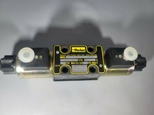 New PARKER D1VW082CNJDLMJ5 Solenoid Directional Hydraulic Valve 24vdc