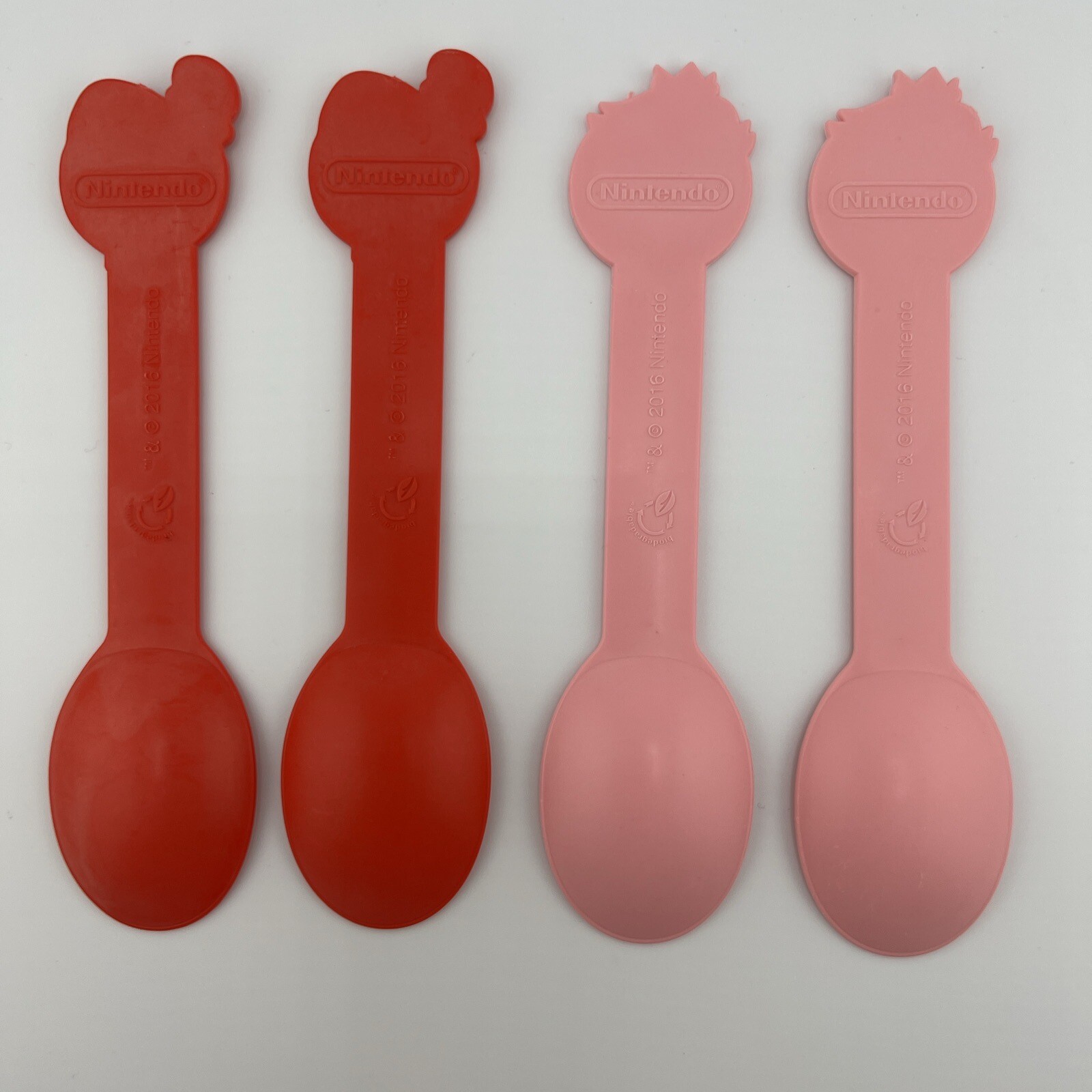 Lot of 4 YOGURTLAND Mario & Princess Peach 10th Anniversary Spoons 2016