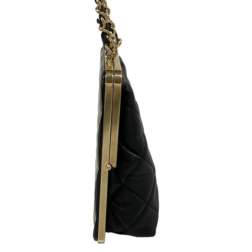 CHANEL Chain Clutch/Matelasse AP2497 Black Lambskin Plastic Shoulder Bag - Picture 2 of 15