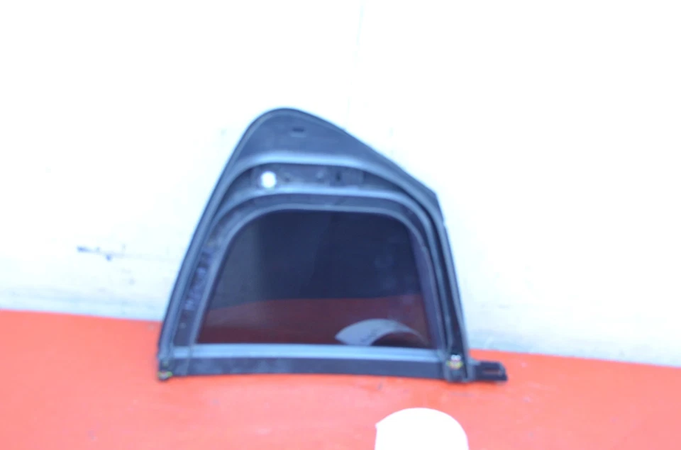 17-21 ALFA ROMEO GIULIA 后方右乘客侧四分之一窗玻璃原始设备制造商 — 第 2/4 张图片