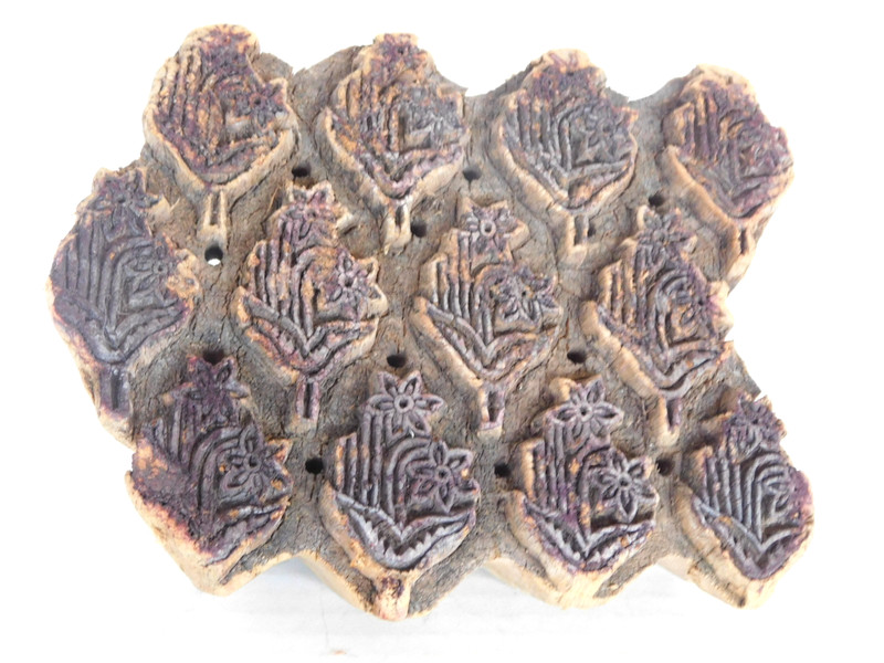 ANTIQUE FLORAL HAND CARVED FABRIC TEXTILE WALLPAPER PRINTING BLOCK STAMP