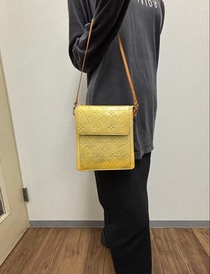 Louis Vuitton Monogram Vernis Mot From Japan