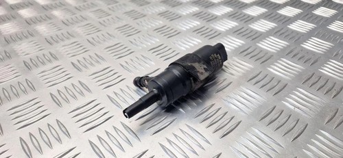 AUDI A6 Avant 4F5, C6 Scheinwerferwaschmotor 3B7955681 2.00 Diesel 31093187