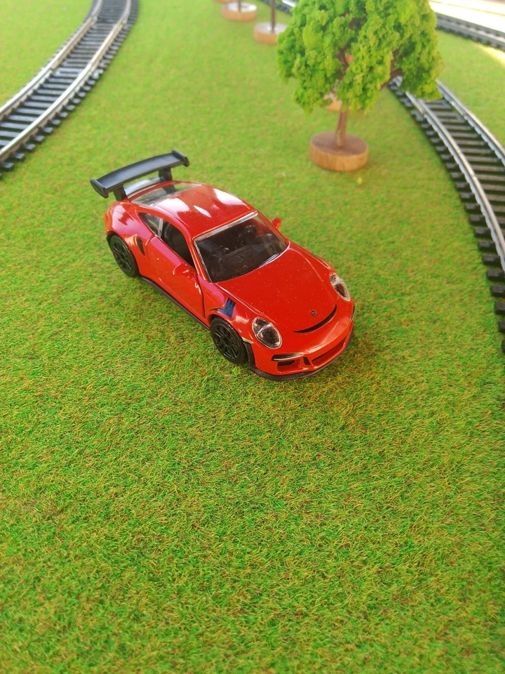 Modellino Majorette Serie Porsche 911 GT3 Scala 1:60 Circa Nuova - Immagine 2 di 4