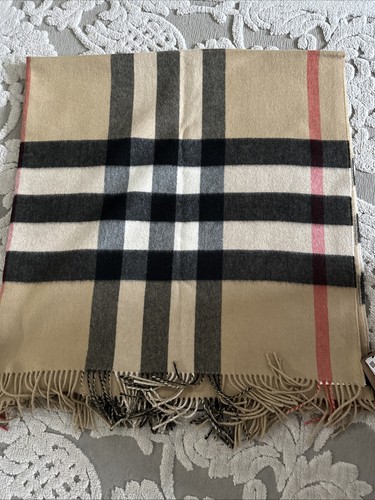 Auth. NEW BURBERRY Beige UNI HALF MEGA Check Cashmere Reversible Throw Blanket - Picture 9 of 9