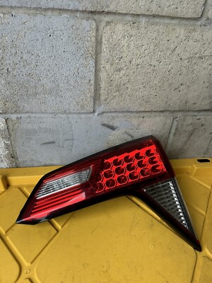 2019-2022 HONDA HR-V TAILLIGHT RIGHT PASSENGER RH INNER TRUNK LAMP OEM