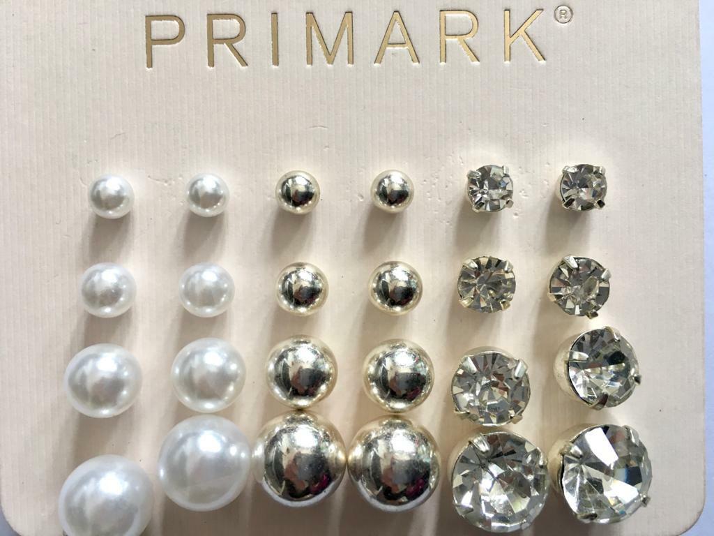 primark-6-pack-black-and-pearl-studs - Silk Avenue Pakistan