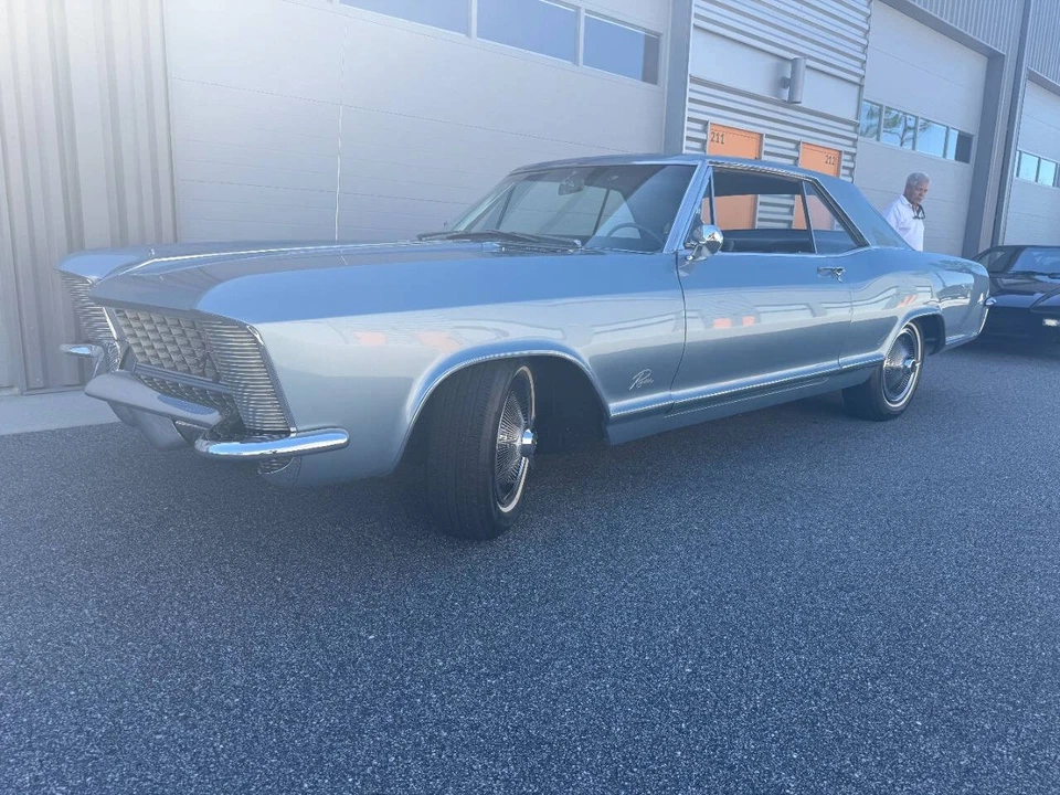 1965 Buick Riviera - Image 4 of 4