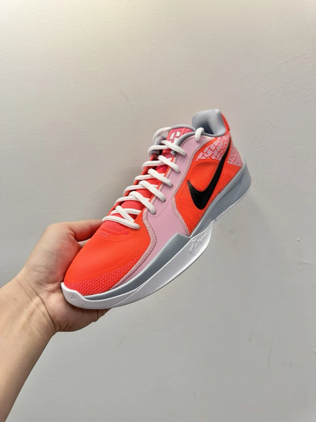 Nike By You Sabrina 2 Rosa HF0670 900 Uomo Taglia 7.5 Donna 9