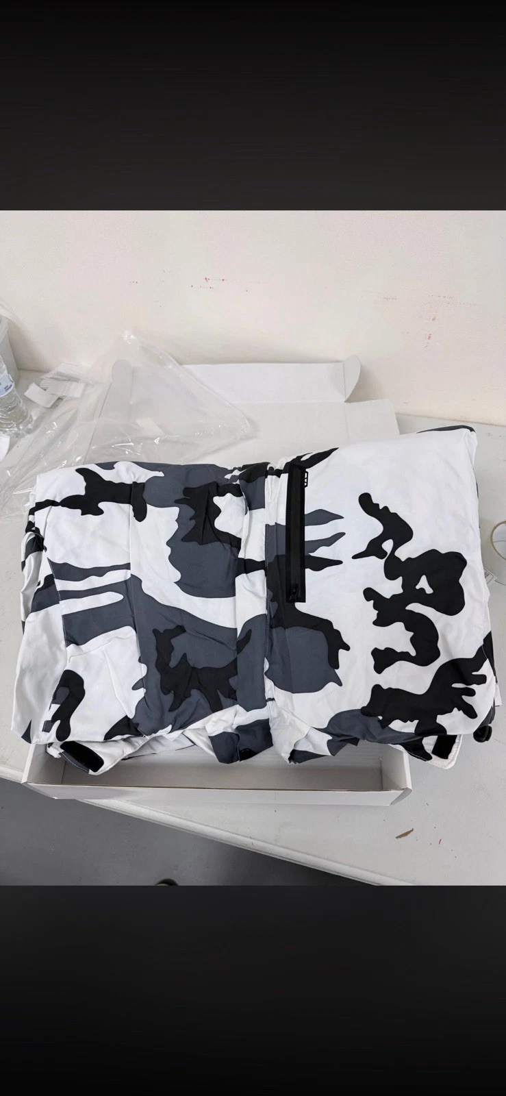 Tameya White Camo Men's Heated Jacket Size Large 9 Heat Zones 3 Heat Levels