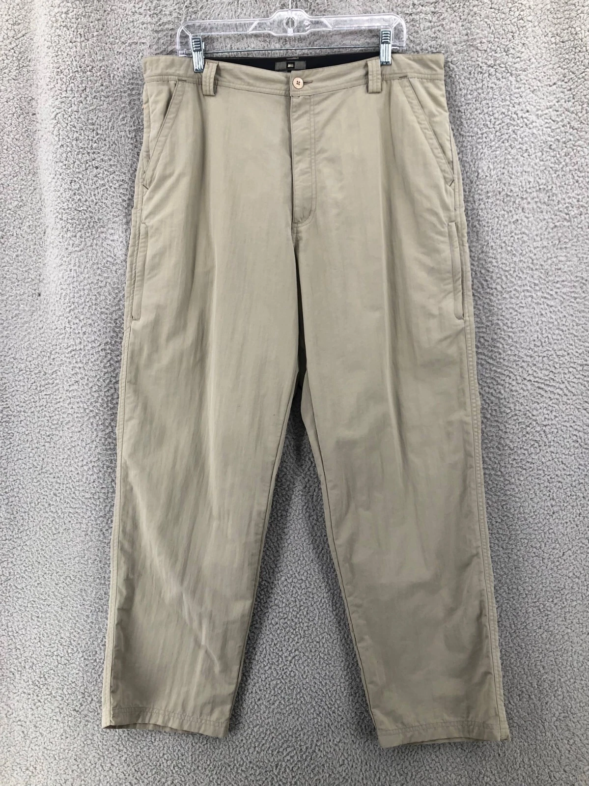 REI Hiking Pants Chino Men's 38X32 Outdoors Nylon UPF 50+ Beige Khaki 10560