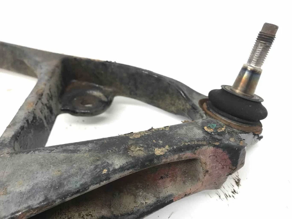 Conjunto de brazo de control inferior del conductor izquierdo Cadillac Escalade 2002-2006 OEM Foto 3 de 4