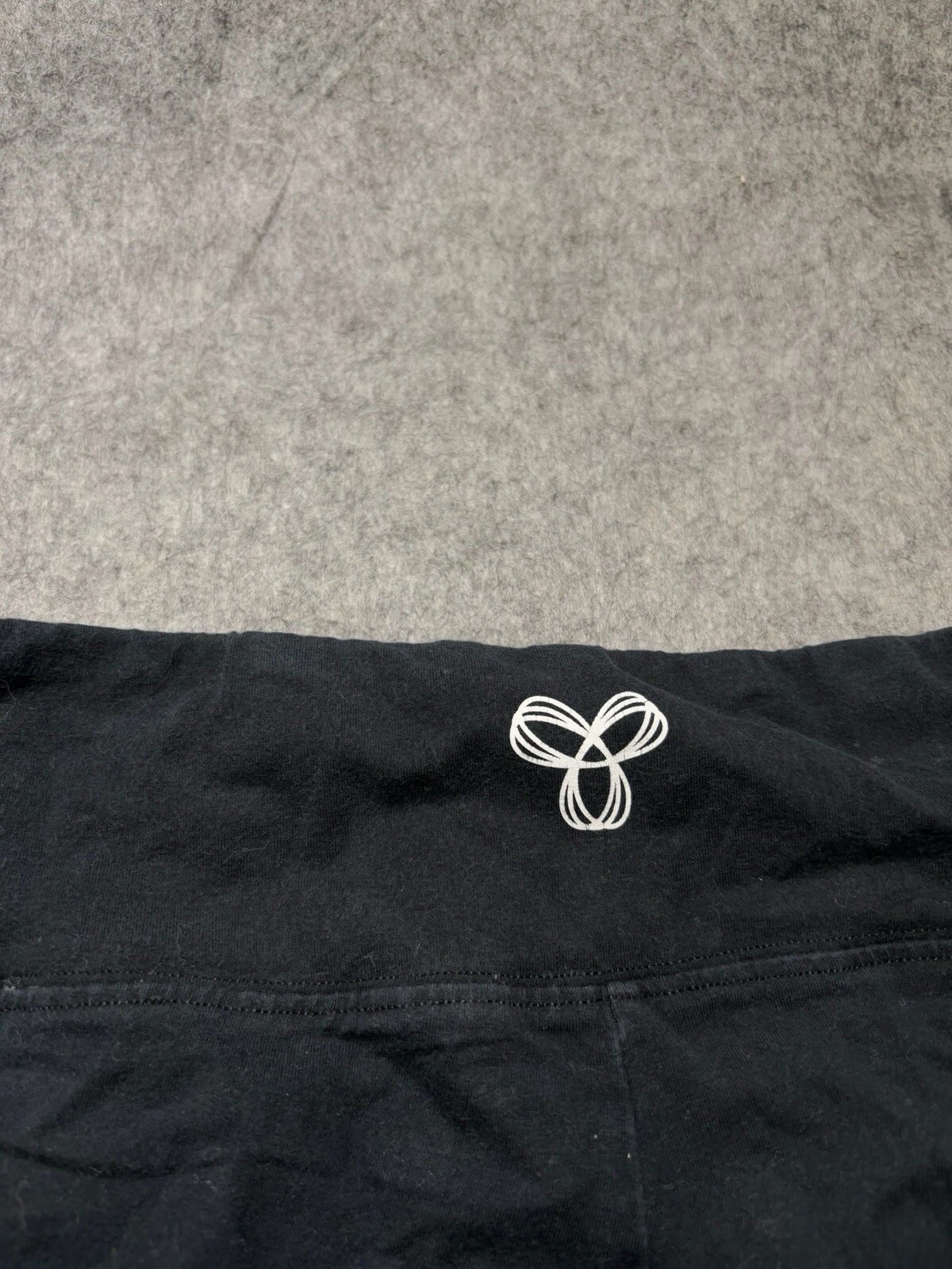aritzia tna yoga gym workout city modern leggings