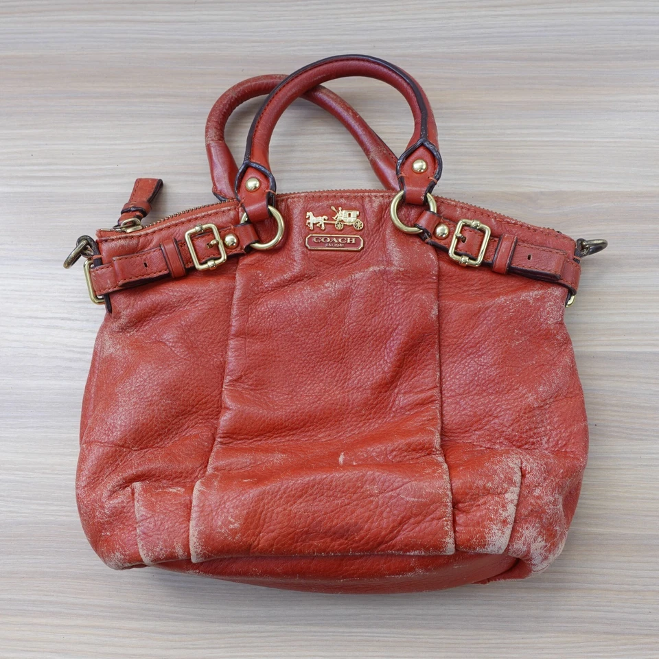 Bolso COACH Mujer Rojo Bolso Cartera Cuero Cartera Mediano Bolso de Mano DEFECTOS Foto 2 de 4