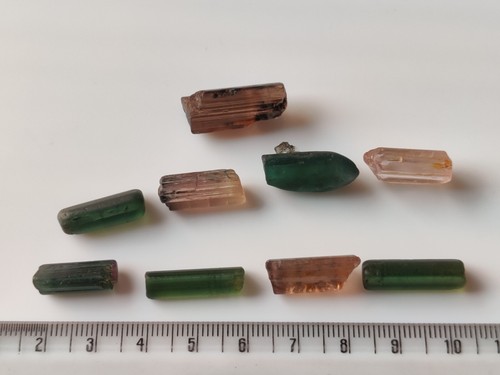 Fine Quality Multi Colors Natural Tourmaline Crystals From Africa 16 Grams - Picture 2 of 5