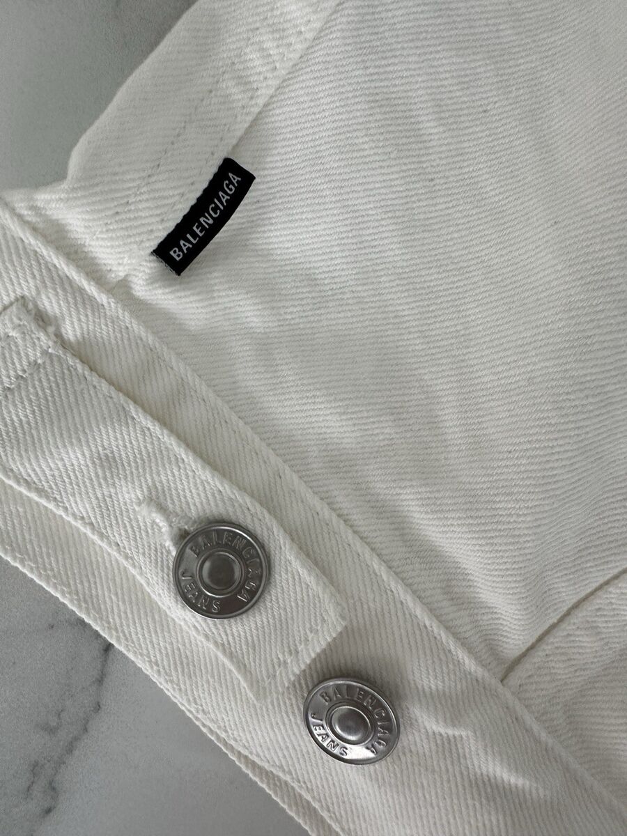 NWT Balenciaga Logo Oversized Denim Jean Jacket Size US 6 38 NWT Balenciaga Logo Oversized Denim Jean Jacket Size US 6 38