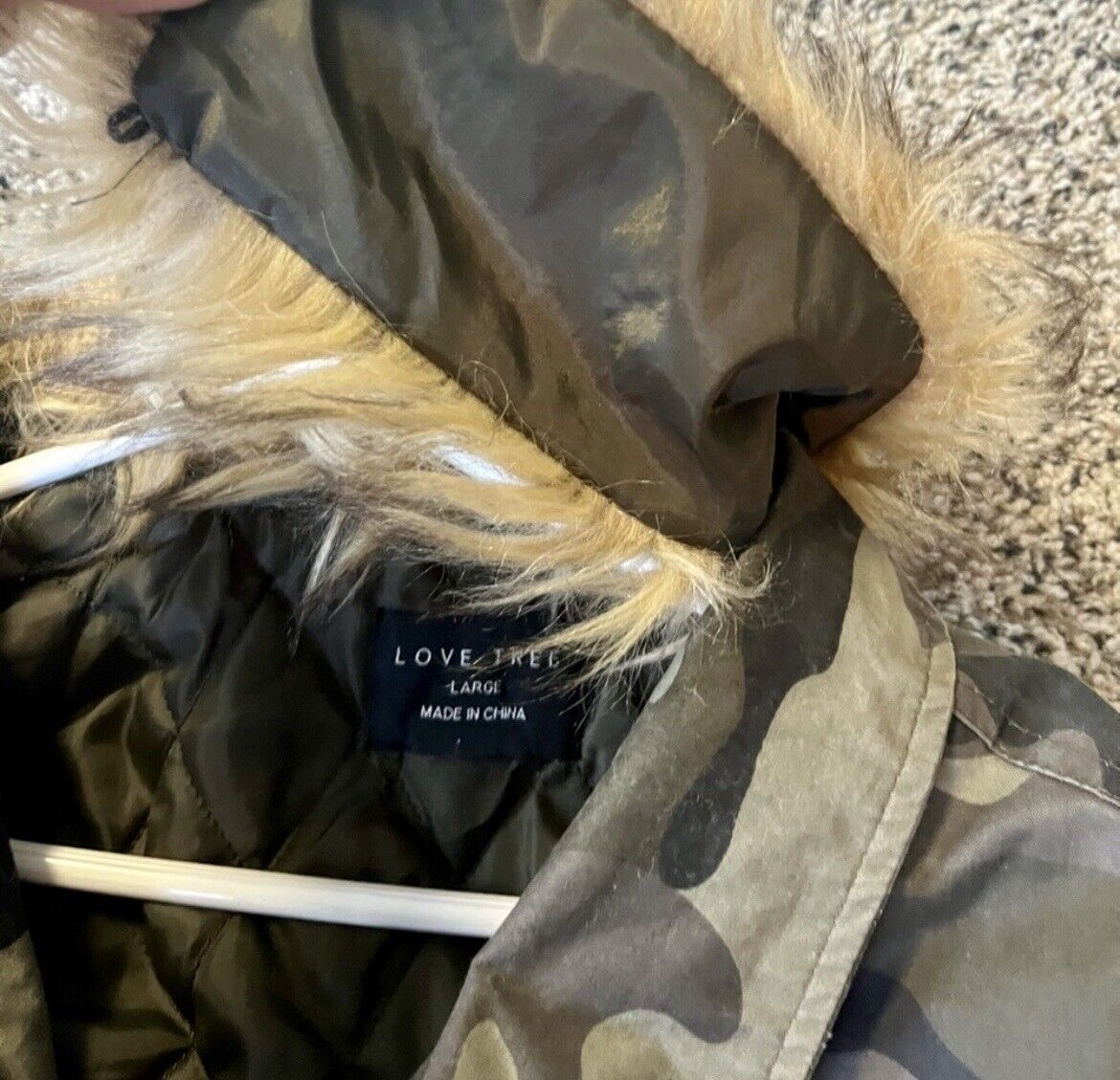 NEW LOVE TREE Camo Military Faux Fur lined Hooded… - image 6