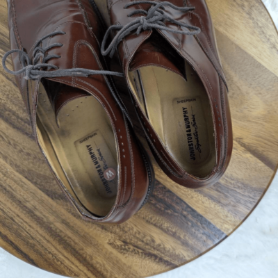 Johnston And Murphy Sheepskin Signature Series Brown Wine 