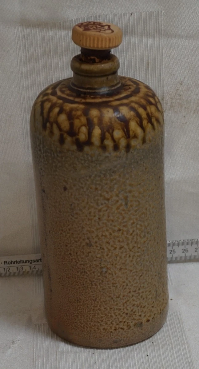 Tonflasche in Keramik-Krüge, Kannen & Flaschen online kaufen