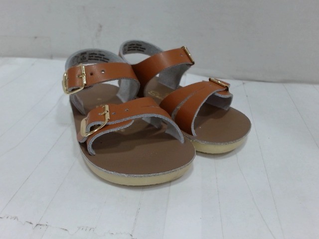 UsedVeryGood - Salt Water Unisex Sea Wee Sandals, Tan, 4 Bab