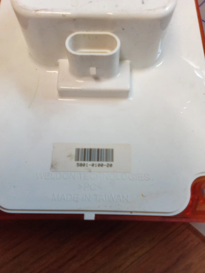 Weldon Thomas Bus C2 Amber Turn Signal 5801-0100-20, New Old Stock, Free... - Image 4 of 4