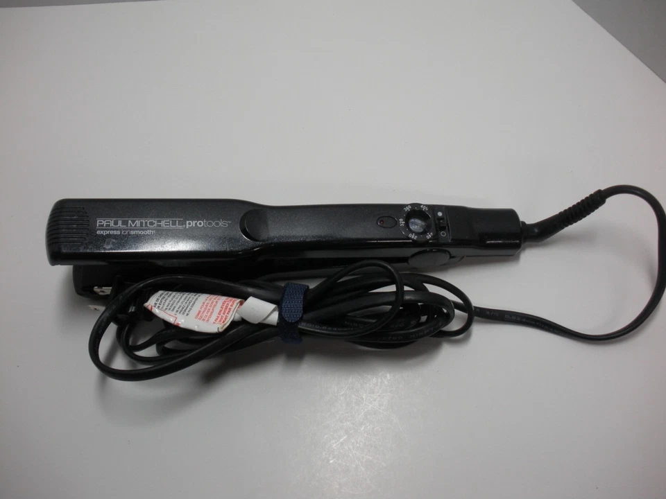 Plancha Paul Mitchell Pro Tools Express Ion Smooth + Plus cerámica negra Foto 2 de 4