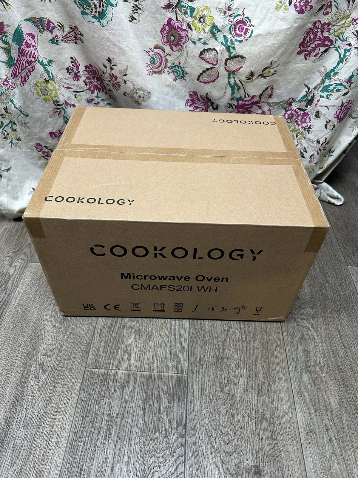 Cookology 20L Freestanding Microwave Oven 800W Manual in White CMAFS20LWH