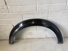 Discovery 4 Wheel Arch Trim Front Near Side Santorini Black Land Rover