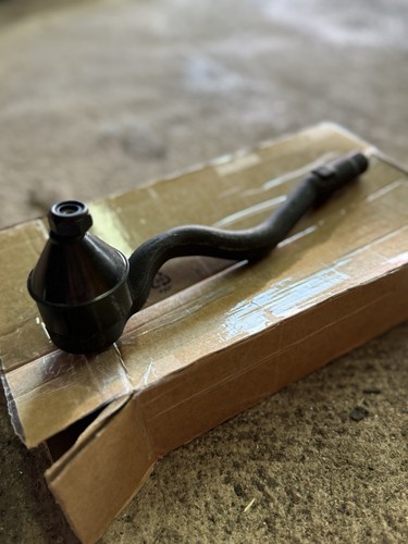 E34 525ix Outer Front Tie Rods - Picture 2 of 5
