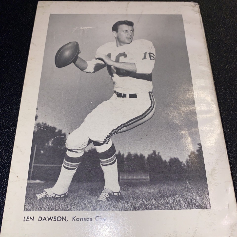 SCARCE NFL FOOTBALL CONLEYS ‘67 GUIDESTARR COVERDAWSON BACKSAYERS BK