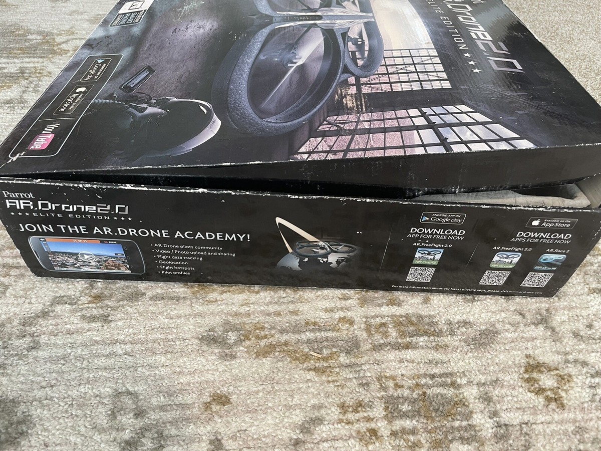 Parrot AR.Drone (新品未開封品) parrot_pf721001_ar_drone_2_0_y